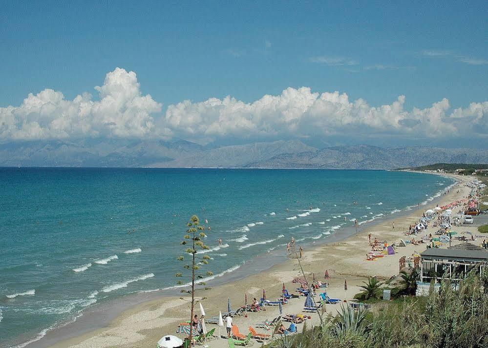 Thinalos Aparthotel Acharavi  Exteriér fotografie